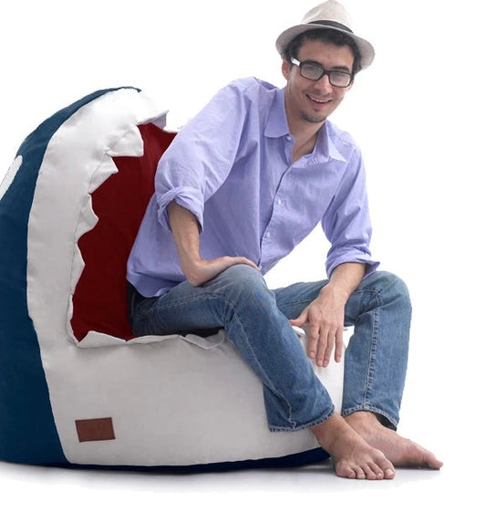 Sitzsack Hai-Weiß-blau-rot-1